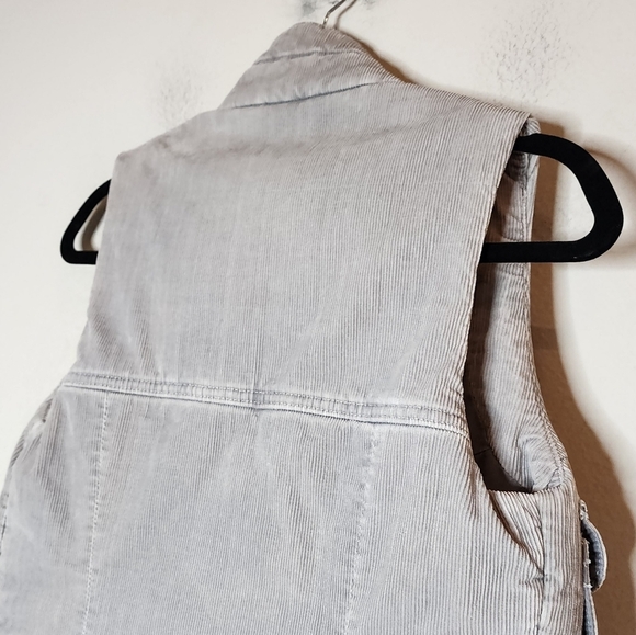Citizens of Humanity grey corduroy puffer vest.  Women's size 4. - Picture 12 of 16